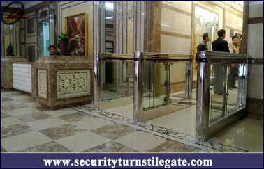 نقطۀ Handicap درب گنبد Swing Gate برای ساختمان اداری