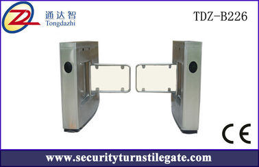 OEM دو طرفه هوشمند Swing Barrier Gate درب گردان ضد گرد و غبار