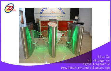 فولاد ضد زنگ فلپ مانع دروازه کنترل دسترسی به رهبری نور، کارت RFID